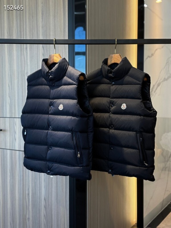 Moncler sz1-5 26yr355